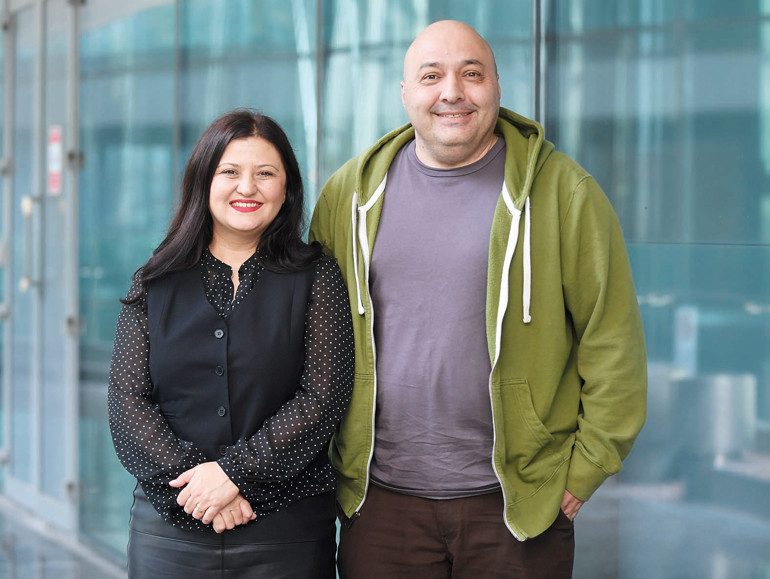 ‘Her şeyi biliyor, bizi yönetiyorlar’