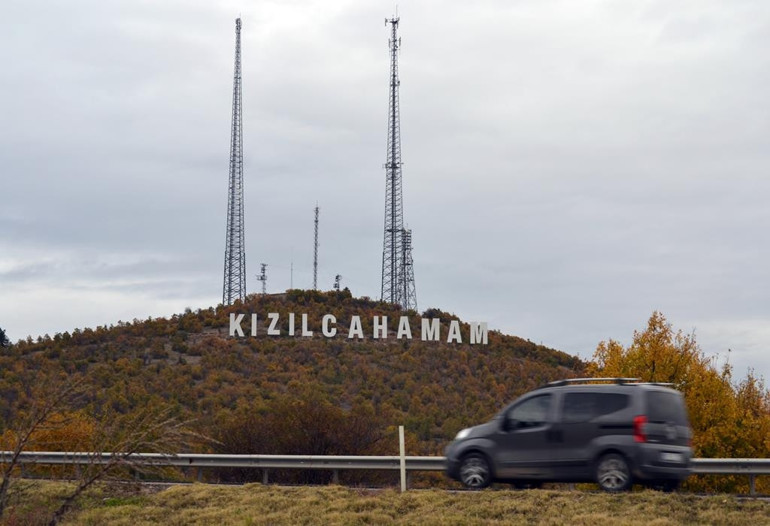 Belediyelerle olmuyorsa valiliklerle mi denesek