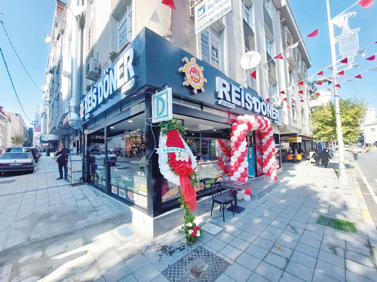 Yıkılması için her şey yapılmış