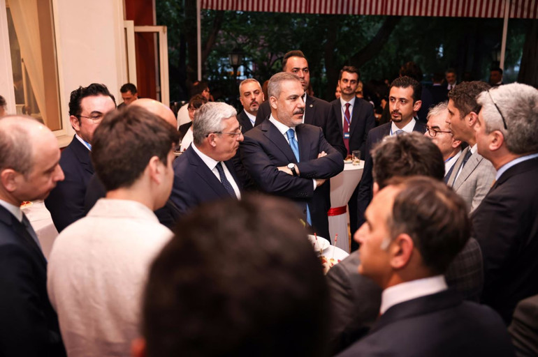 Bakan Fidan Çindeki temaslarını sürdürüyor