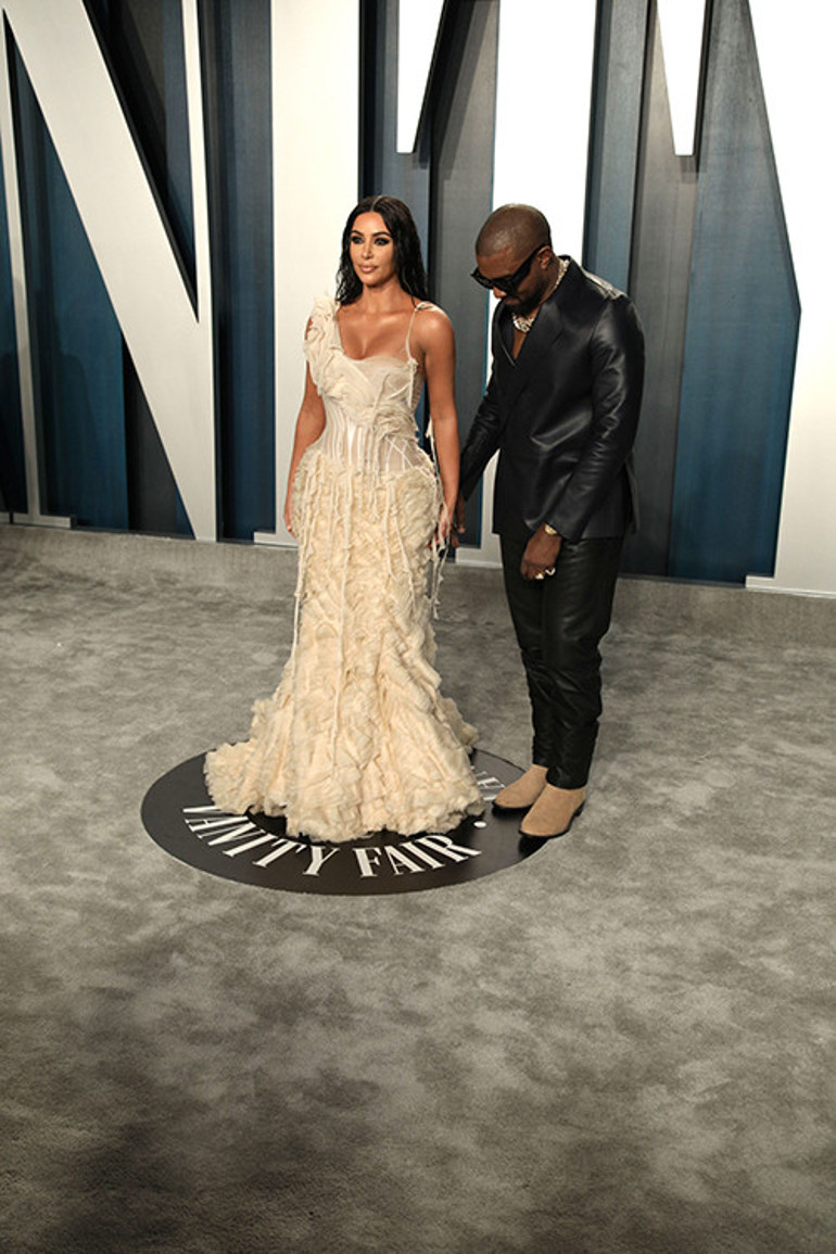 Ünlü şarkıcının eski asistanı dava açtı: Maaşına zam yapacağım dedi... Beni sürekli taciz etti