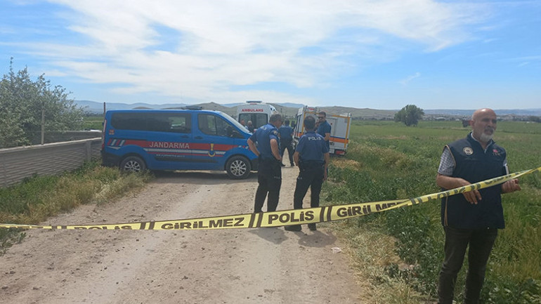 Son dakika... Kayseride eğitim uçağı düştü MSB acı haberi duyurdu: 2 pilot şehit oldu