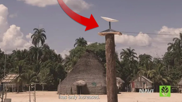 Hayatlarında ilk kez internetleri olmuştu… Medeniyetten uzak yaşayan kabile ‘online’ olmaktan memnun değil… ‘Halkımız tembel oldu’