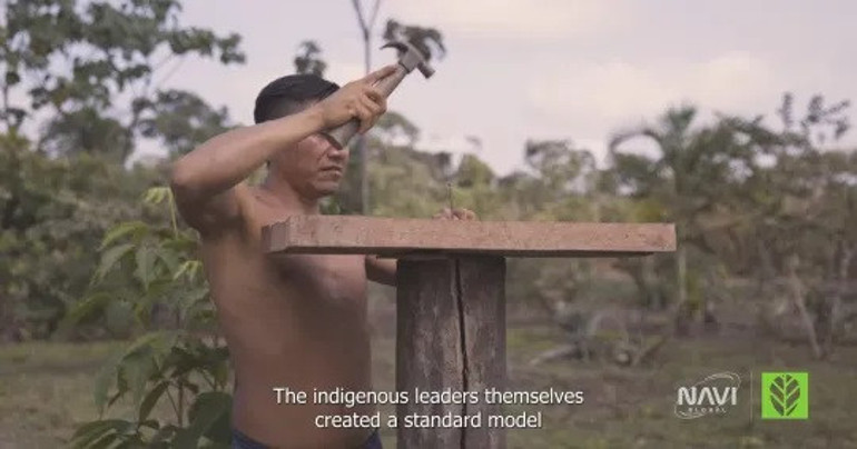 Hayatlarında ilk kez internetleri olmuştu… Medeniyetten uzak yaşayan kabile ‘online’ olmaktan memnun değil… ‘Halkımız tembel oldu’