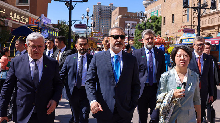 12 yıl sonra üst düzey ziyaret... Bakan Fidan, Sincan Özerk Bölgesinde… İşte öne çıkan 3 başlık