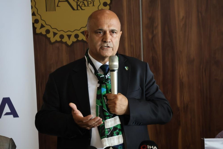 Kocaelispor Başkanı Recep Durul, Ertuğrul Sağlamı savundu Mourinho da gelse bir şey yapamazdı...