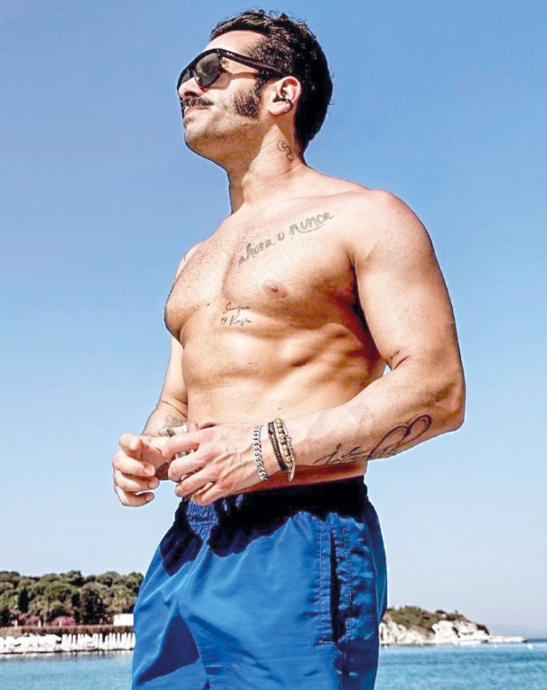 Kichkina jinsiy olatli qiz Mening qoshnim Totorodan porno