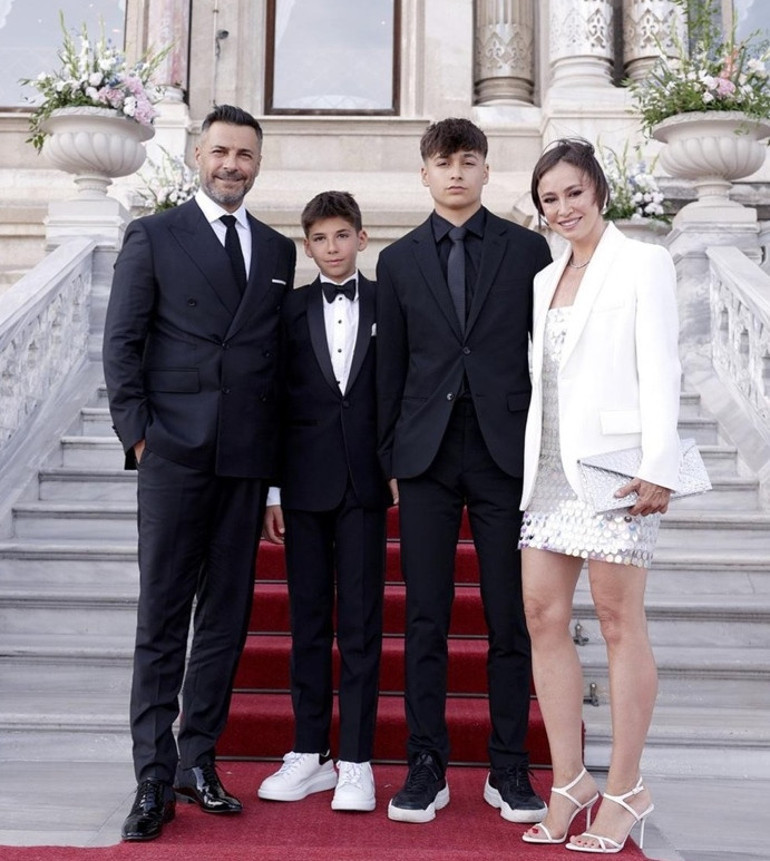 Usta oyuncunun büyük gururu Kızım onur belgesiyle mezun oldu