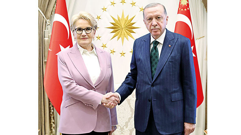 Meral Akşener sebeb-i ziyaretini açıklasa keşke