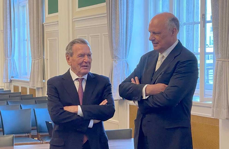 Mahkeme ofis talebini reddetti