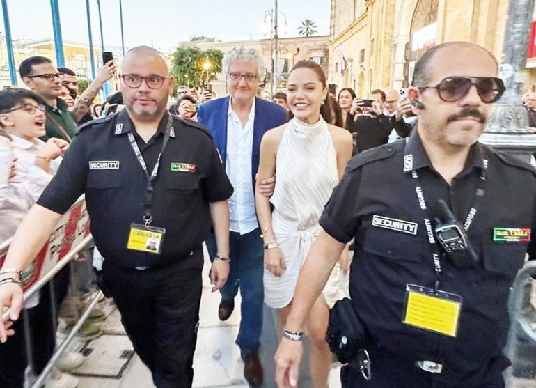 Hilal Altınbileke İtalyada sevgi seli