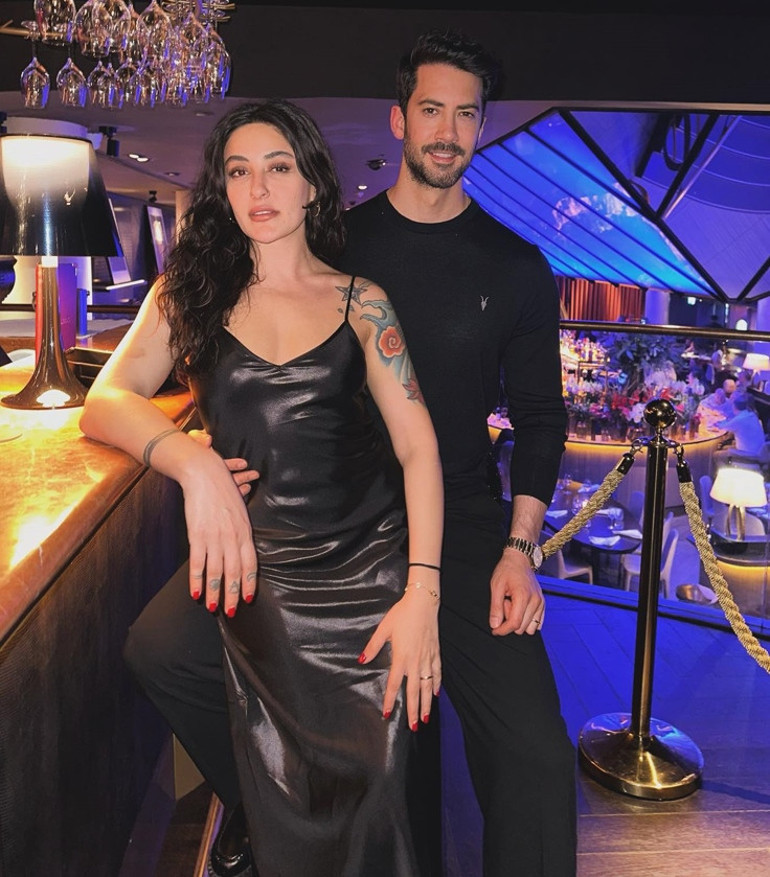 Herkes rahatlasın arkadaşlar. Evet, ben de o estetiği yaptırdım