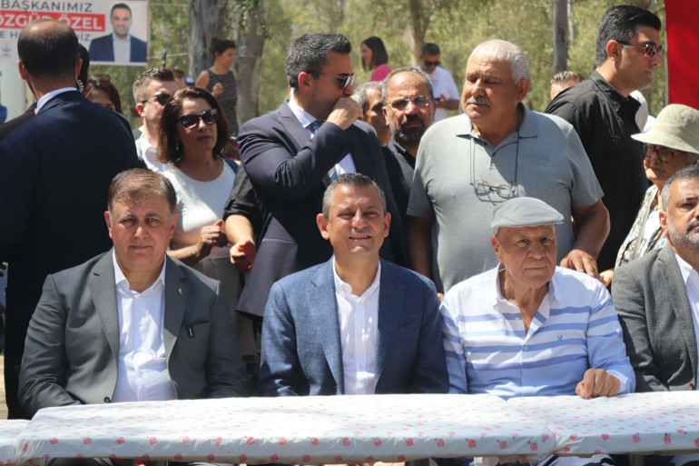 CHP Genel Başkanı Özgür Özel: Önümüzdeki cuma günü Tekirdağa gidiyoruz, buğday mitingi yapıyoruz