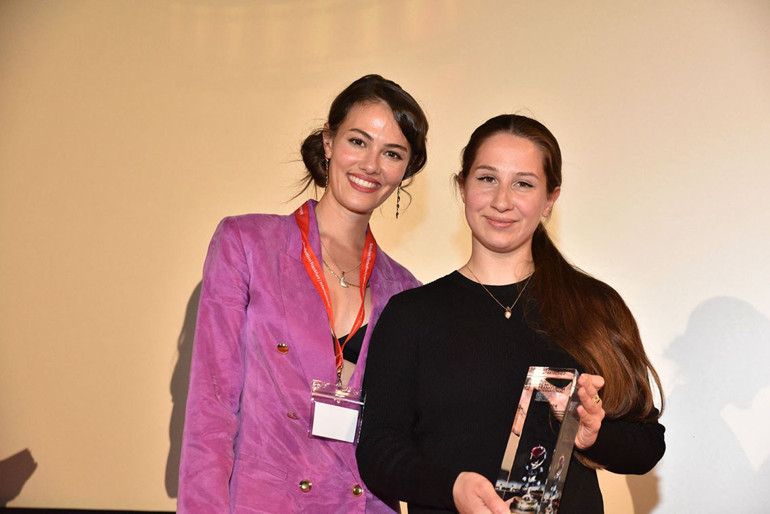 ‘Altın Elma’ ödülü ‘LCV’ye