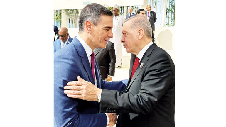İtalya’da G-7 masası