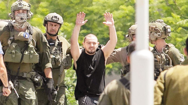 İsrail 4 rehine için 274 Filistinliyi katletti: Filistinli kılığında geldiler