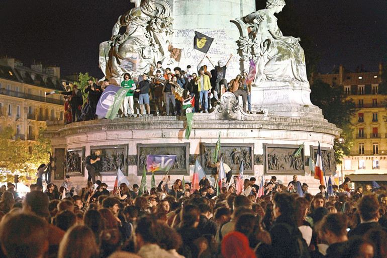 Brüksel’de korkulan oldu Avrupa ‘aşırı sağa’ kaydı