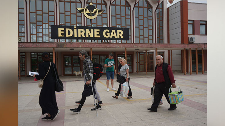 ‘Sıla Yolu’nun en rahatı: Arabalı tren