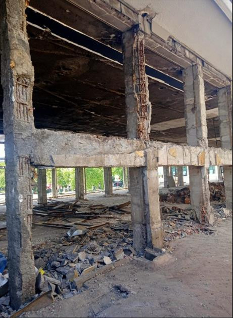 Zafer Kütüphanesi için kolon uyarısı