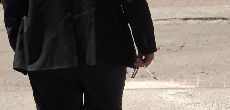 Hrant Dinkin katili Ogün Samastın yargılandığı örgüt davasında savcılıktan zaman aşımı talebi Adliyeden tespih sallayarak çıktı