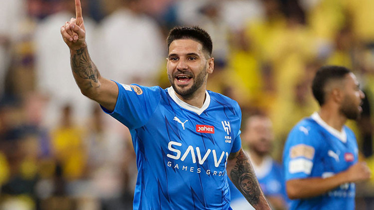 Bunu sadece Jose Mourinho için yaparım The Special One ile her şey bambaşka Fenerbahçedeki yeni golcüsü...