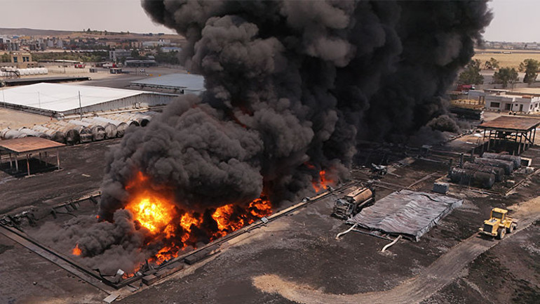 Erbil’deki petrol rafinerisi yangını söndürülemiyor