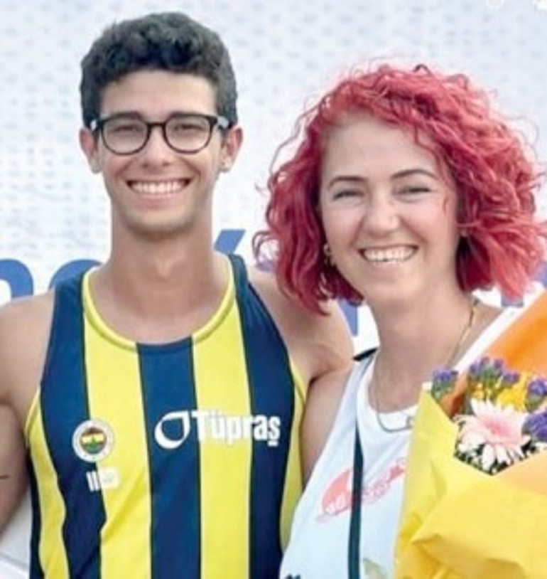 Türk atletizm tarihimizde ilki başaran Ersu Şaşmanın 5.82lik atlayışının sırrı