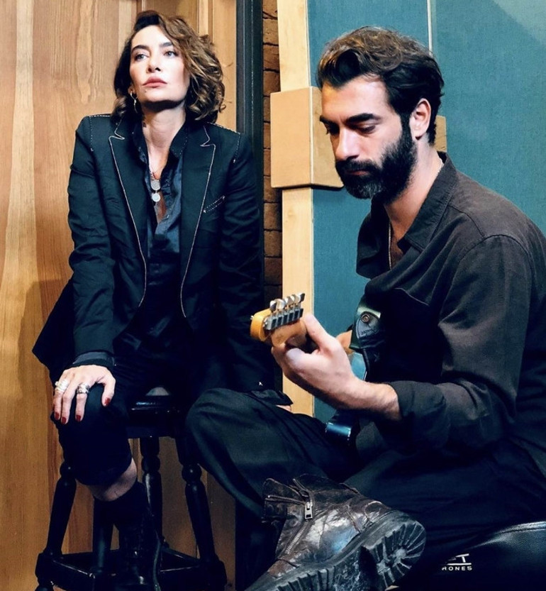 Aşkını İspanya’ya anlattı Sıla harika bir kadın