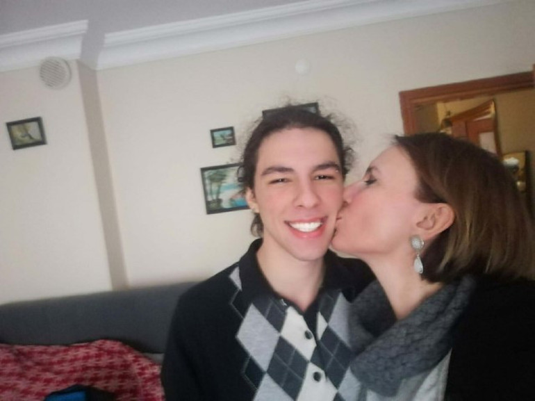 Katledilen motokurye Atanın annesinden kahreden açıklama: Hangi gündeyiz, bilmiyoruz...  Artık bayramları kutlamayacağız