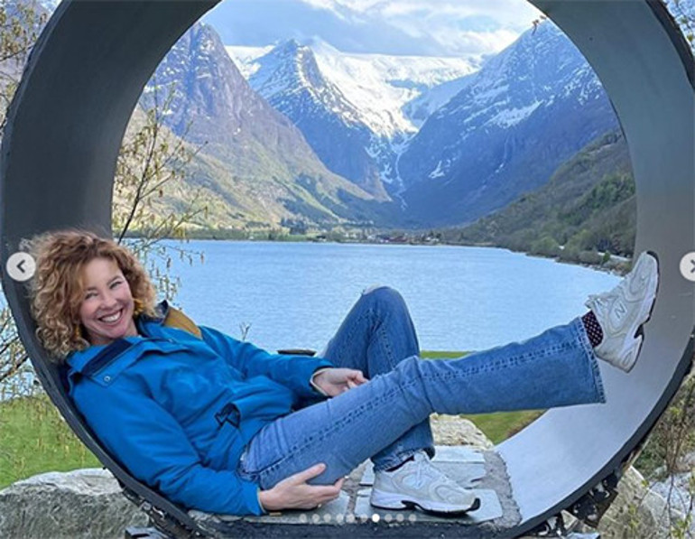 Ekranın en sevilen annelerinden biriydi... Betüş kendine uzak bir ülkede yeni bir hayat kurdu