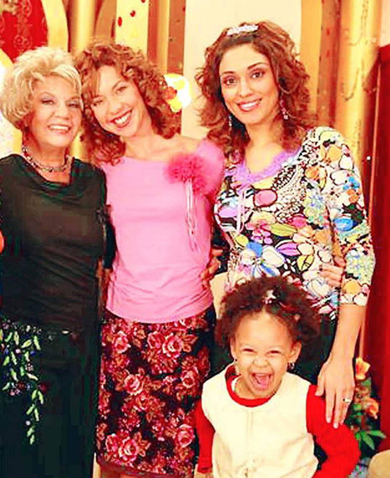 Ekranın en sevilen annelerinden biriydi... Betüş kendine uzak bir ülkede yeni bir hayat kurdu