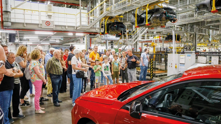 125. yılını kutlayan Opel’in CEO’su Florian Huettl Türkiye hedeflerini paylaştı... ‘En popüler alman olacağız’