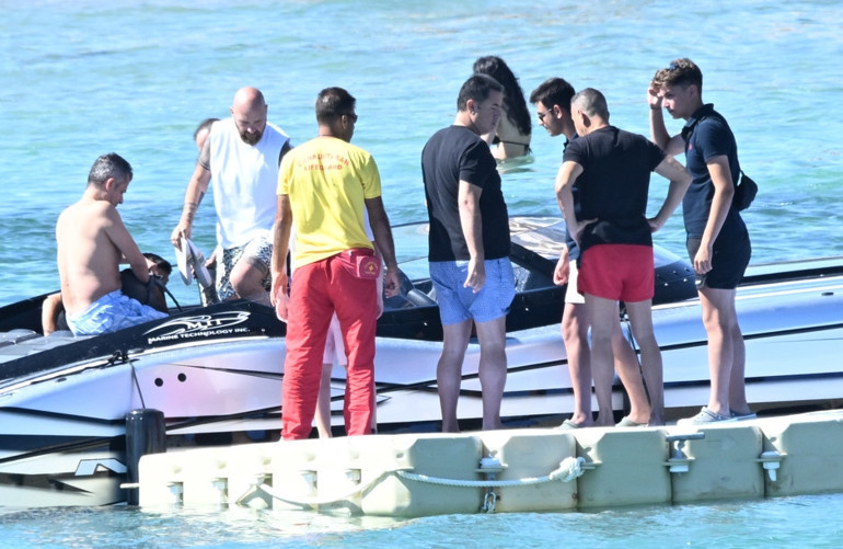 Çeşme tatili hızlı başladı