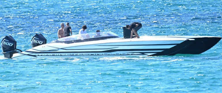 Çeşme tatili hızlı başladı