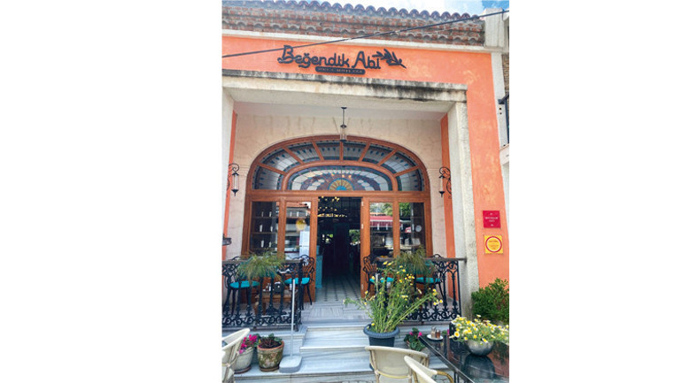 Ege zeytinyağlıları nerede yenir