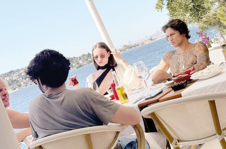 İlayda Alişan ile Oğulcan Engin tatilde... Gelsene aşkım