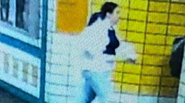 Kayıp çocuklarla ilgili bir kadın aranıyor