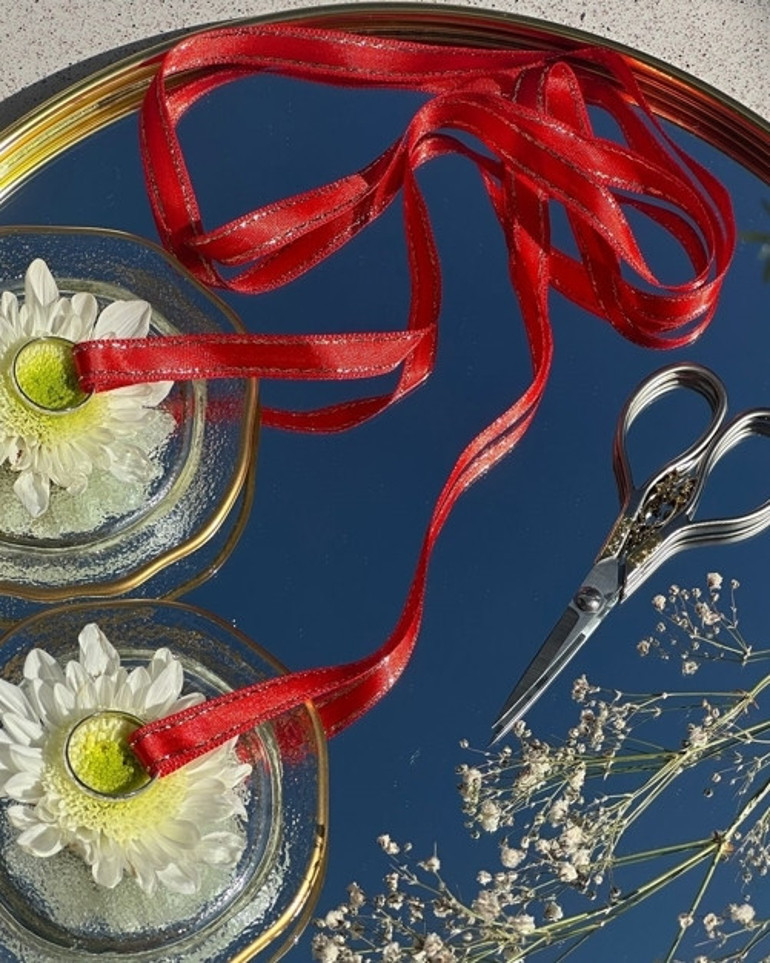 Survivor Nisa Bölükbaşı nişanlandı