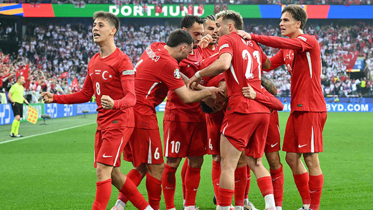 A Milli Takımın son 16 turu ve final şansı hesaplandı Favoriler arasında şansımız kaç İşte tüm olasılıklar...