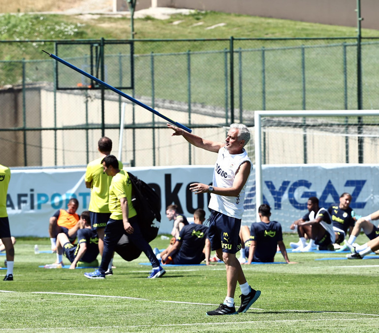 Fenerbahçe kampında Mourinho rüzgarı esiyor