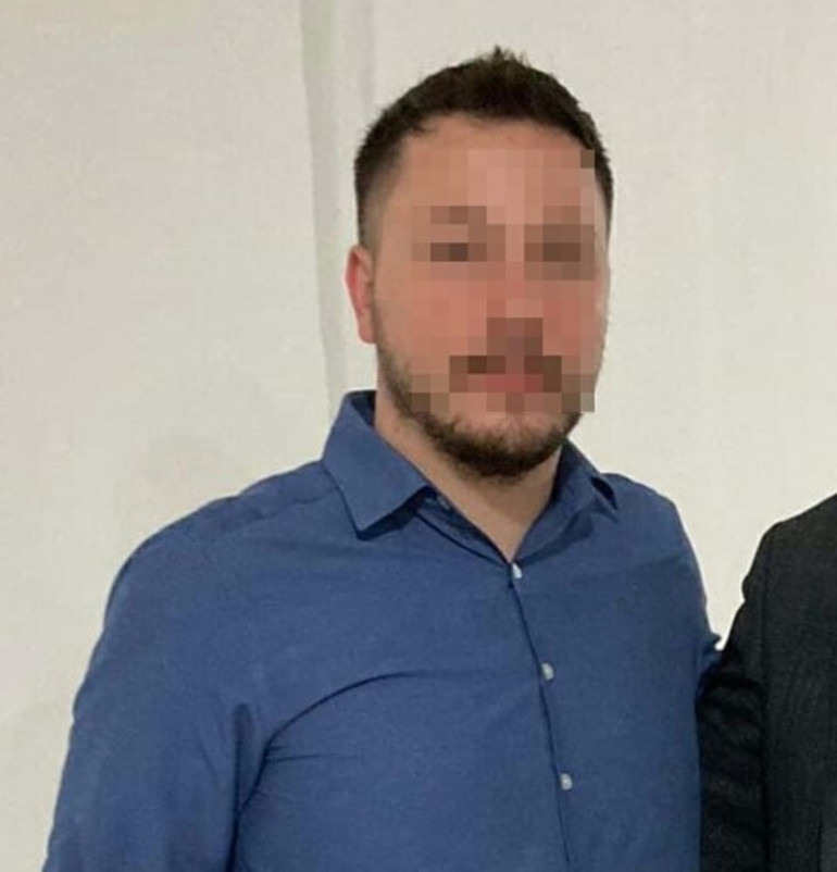 Makam odasında darp: Belediye başkanı gözaltına alındı