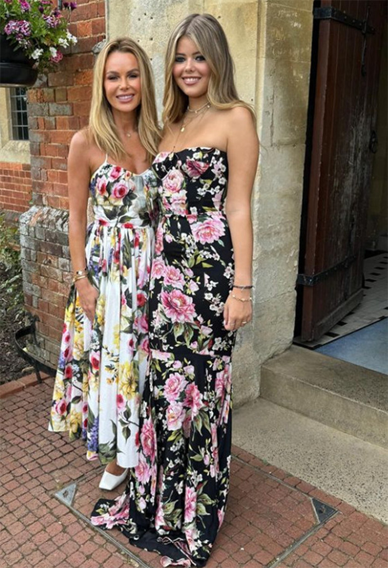 Çocuğunu doğurmamak için ilk kocasını aldatmıştı... İkinci kocasıyla hayalleri gerçekleşti... Çiçek gibi kızı artık lise mezunu