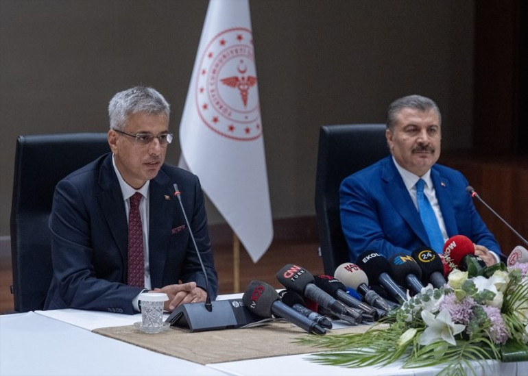 Sağlık Bakanlığında devir teslim töreni... Bakan Memişoğlu: Başarılı sağlık hizmetlerini çok daha iyi yerlere getireceğiz