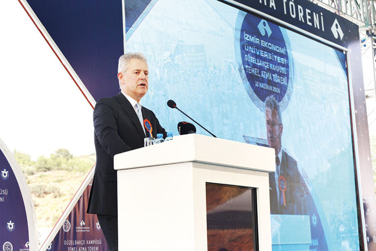 İzmir’e sıra dışı kampüs