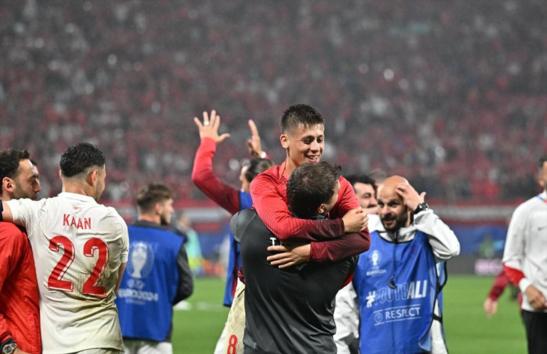 A Milli Takımda Arda Güler yine tarihe geçti Ronaldo ve Rooneyden sonra ilk kez...