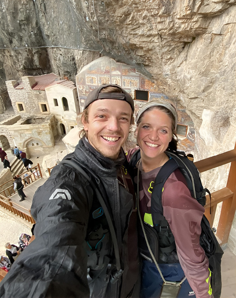 589 günün sonunda Guinness Dünya Rekorlarına girdiler Başladığı yerde bitti Hiçbir şey yaşanmamış gibiydi