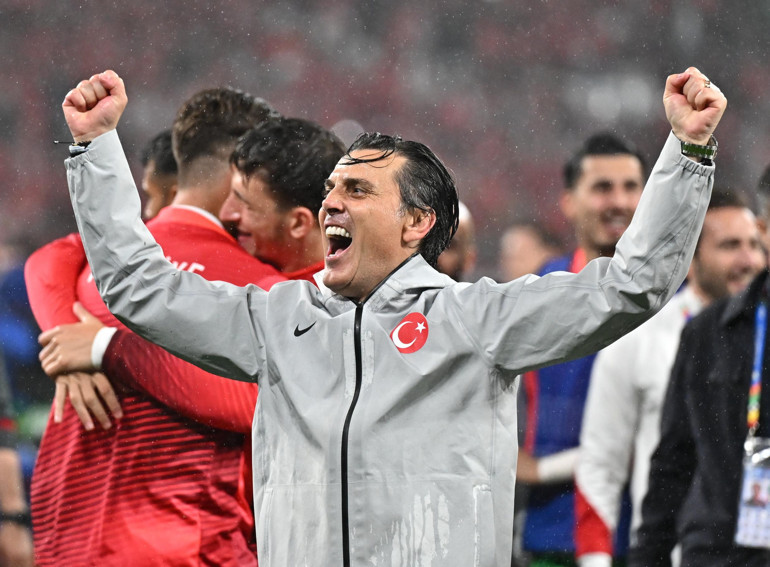 A Milli Takım, son 4 maçta Hollandaya üstün Vincenzo Montella hatırlatmıştı, 6-1lik karşılaşma...