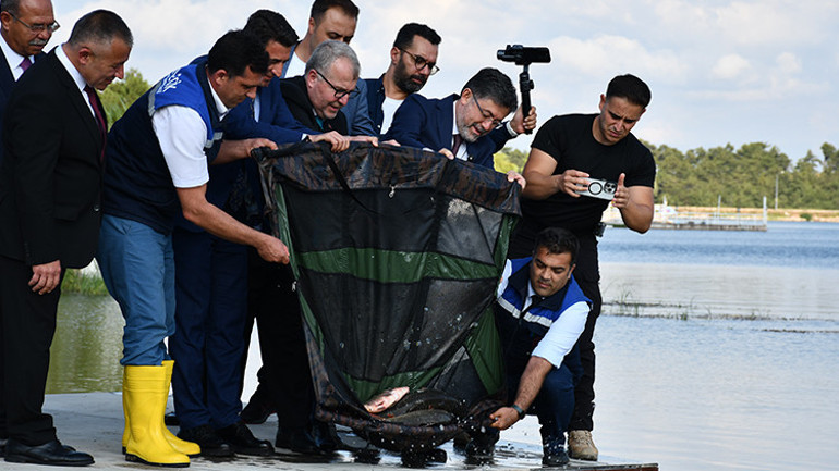 Bakan Yumaklıdan orman yangınlarıyla mücadele açıklaması: Dünyada otoriteyiz