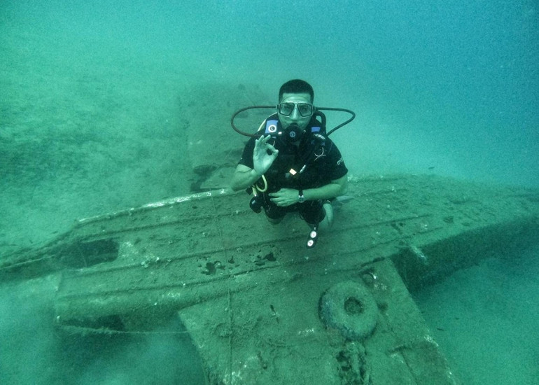 Gülümseyen insanların yaşadığı mutlu bir Kuşadası hayalım var