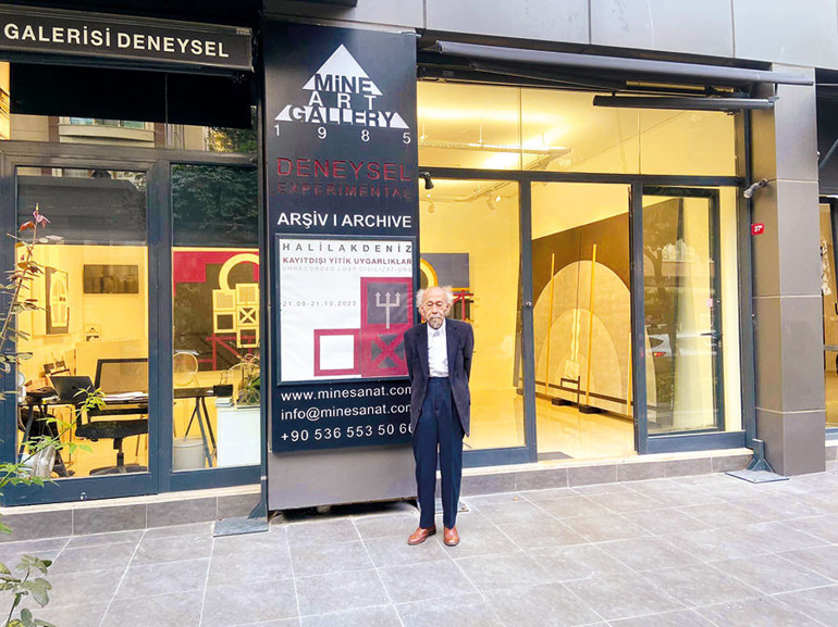 Anadolu uygarlıklarının ressamına veda